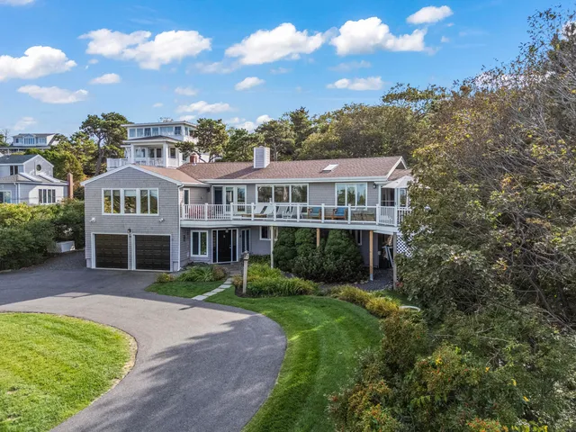 $1,975,000 | 90 Bald Head Cliff Road, York, ME 03902