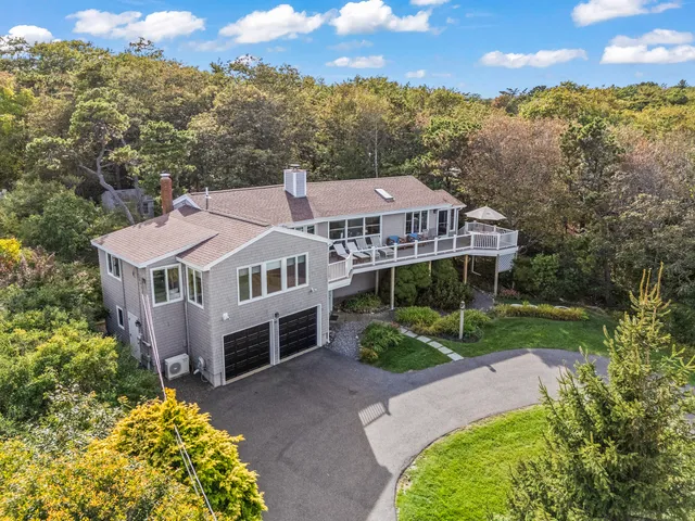 $1,975,000 | 90 Bald Head Cliff Road, York, ME 03902