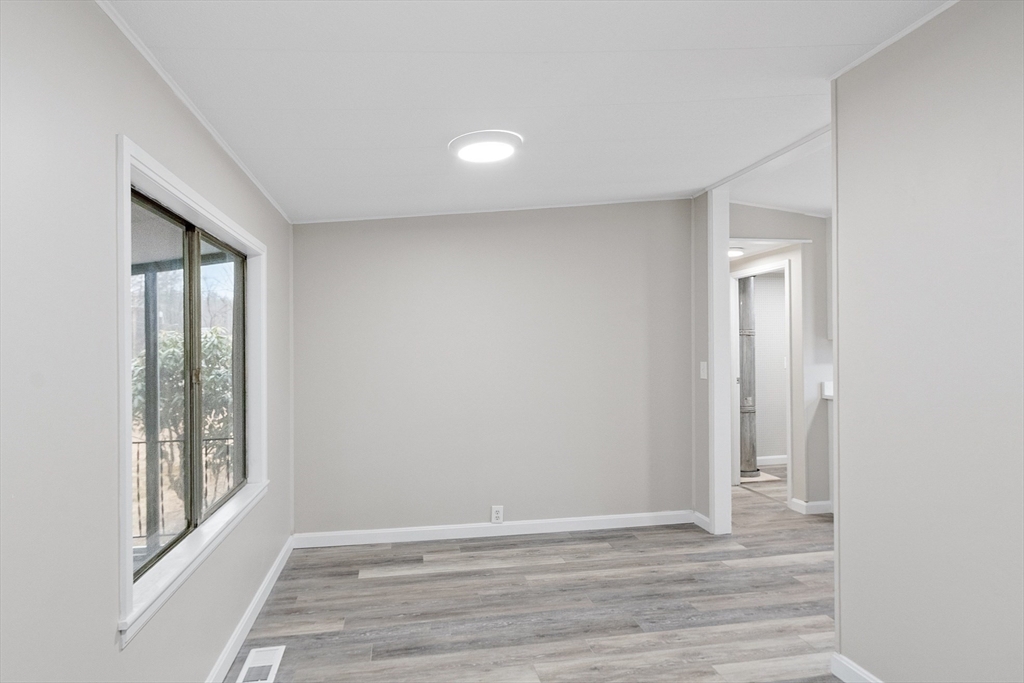 1997 Shirley Road Lancaster, MA 01523 - Photo 15 of 38