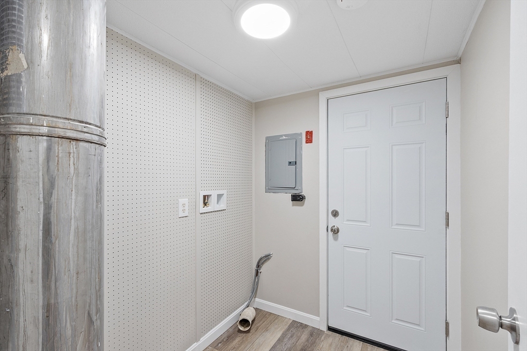 1997 Shirley Road Lancaster, MA 01523 - Photo 18 of 38