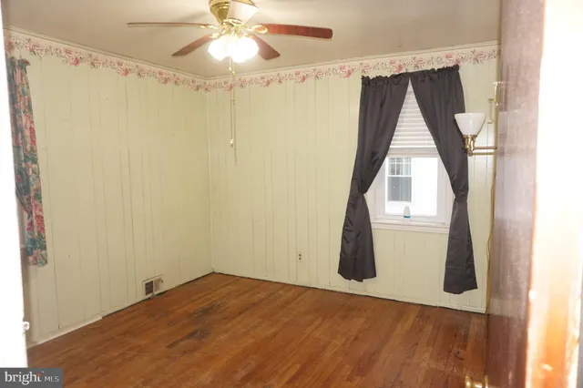 $202,500 | 15 Sullivan Avenue, Bellmawr, NJ 08031