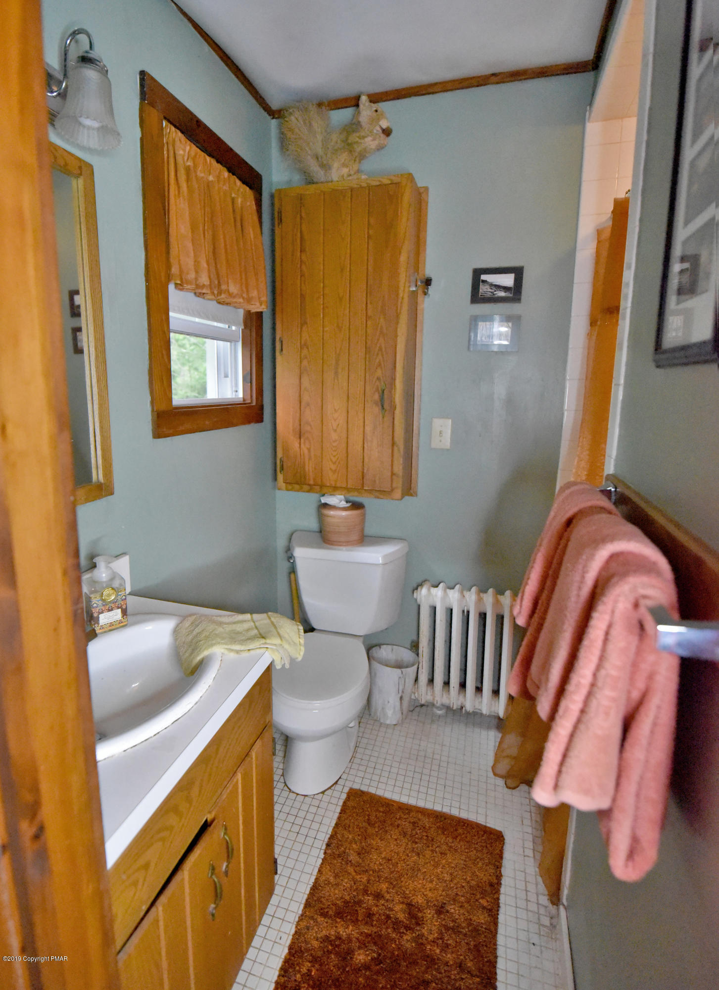 127 Piney Road Cresco, PA 18326 - Photo 28 of 47 Maids Room Bath