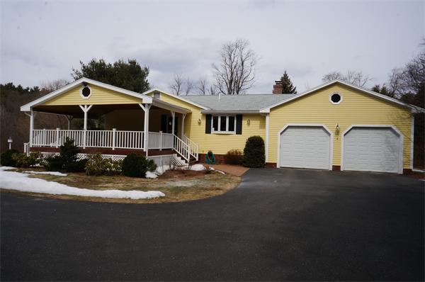 581 Great Road Stow, MA 01775 - Photo 5 of 12