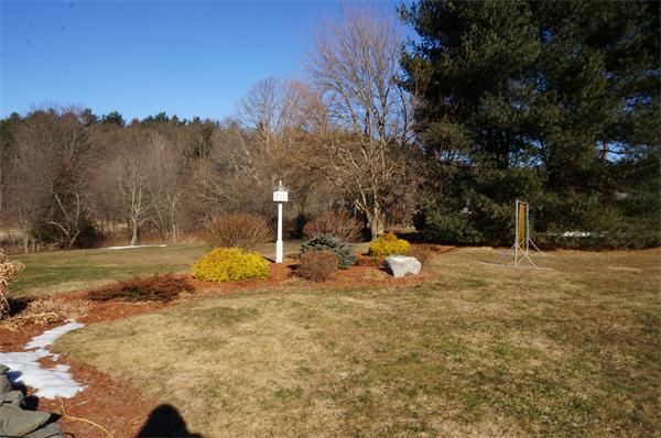 581 Great Road Stow, MA 01775 - Photo 6 of 12