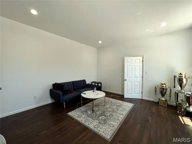 $175,000 | 3819 Nebraska Avenue, St. Louis, MO 63118