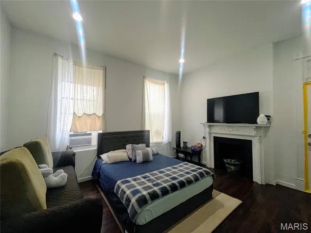 $175,000 | 3819 Nebraska Avenue, St. Louis, MO 63118