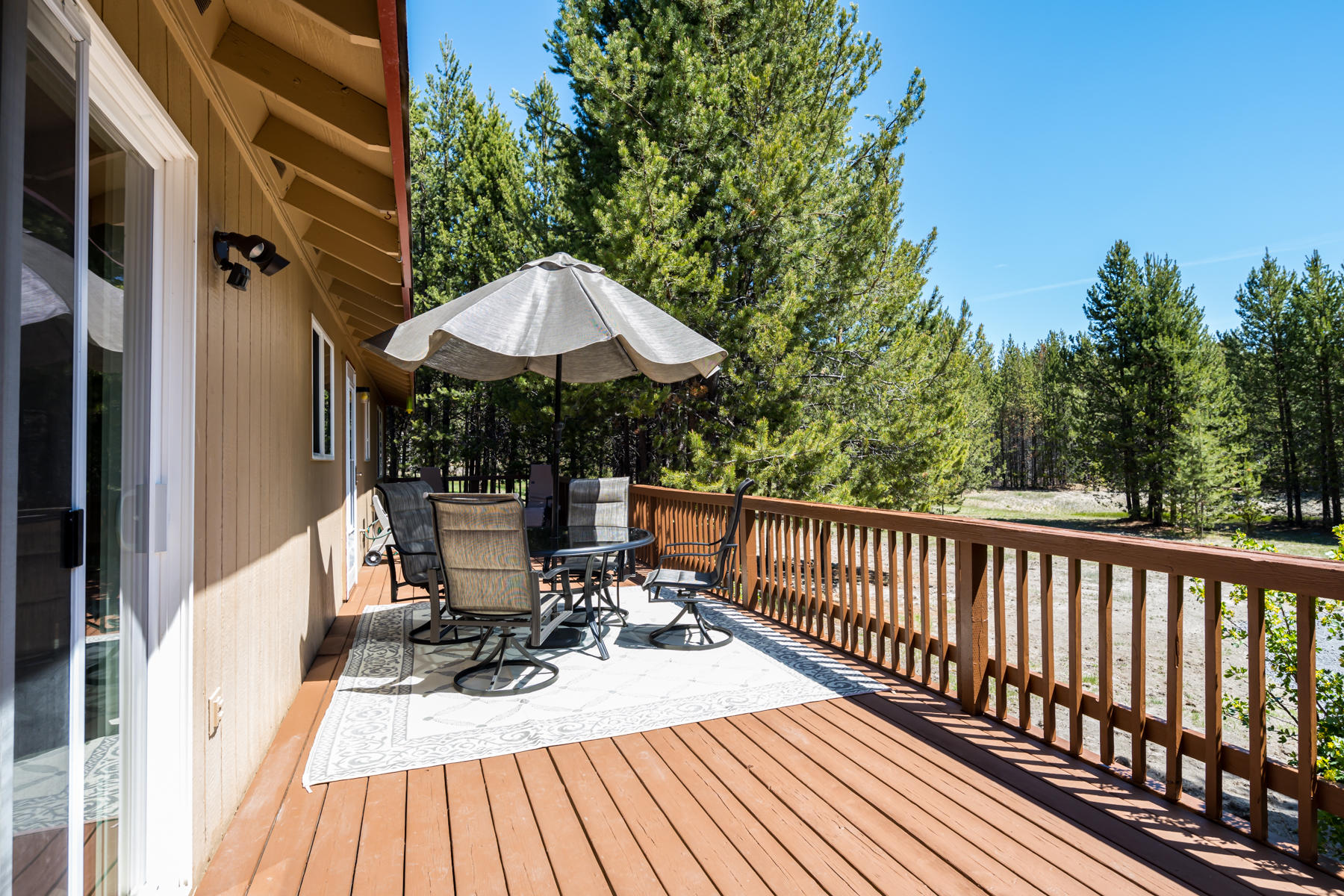 55080 Jackpine Way Bend, OR 97707 - Photo 27 of 39 Nice Deck