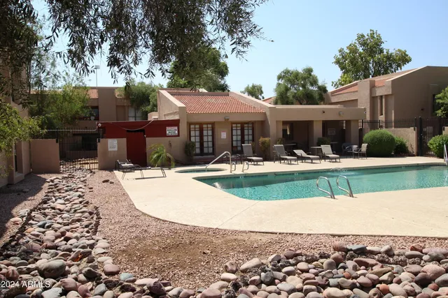 $1,095 | 3119 West Cochise Drive, Unit 106, Phoenix, AZ 85051