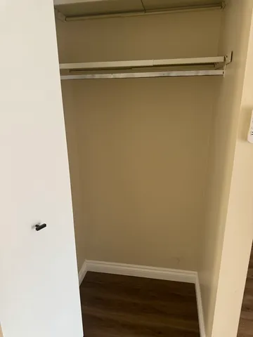 $69,900 | 3012 171st Street, Unit GT, Hazel Crest, IL 60429