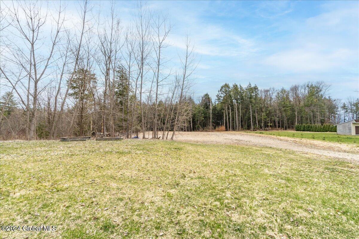 140 Ridge Road Amsterdam, NY 12010 - Photo 6 of 12 140 Ridge Rd