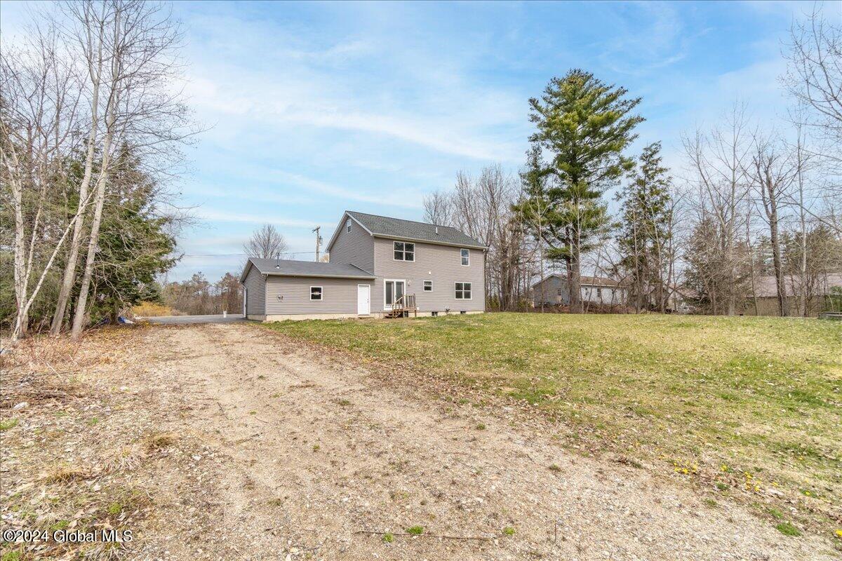 140 Ridge Road Amsterdam, NY 12010 - Photo 9 of 12 140 Ridge Rd