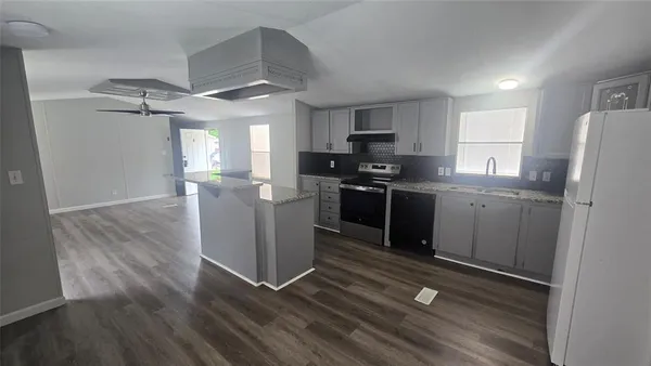 $1,700 | 4253 Sun Drive, Fort Worth, TX 76244