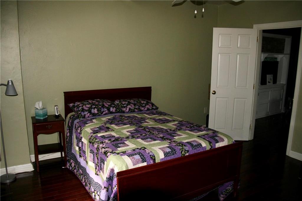 233 East Willock Road Pittsburgh, PA 15227 - Photo 17 of 22 Gallery Image 17