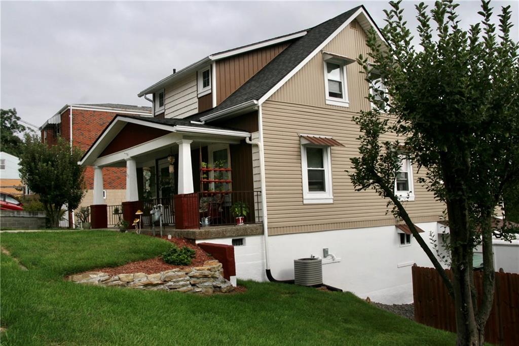 233 East Willock Road Pittsburgh, PA 15227 - Photo 3 of 22 Gallery Image 3