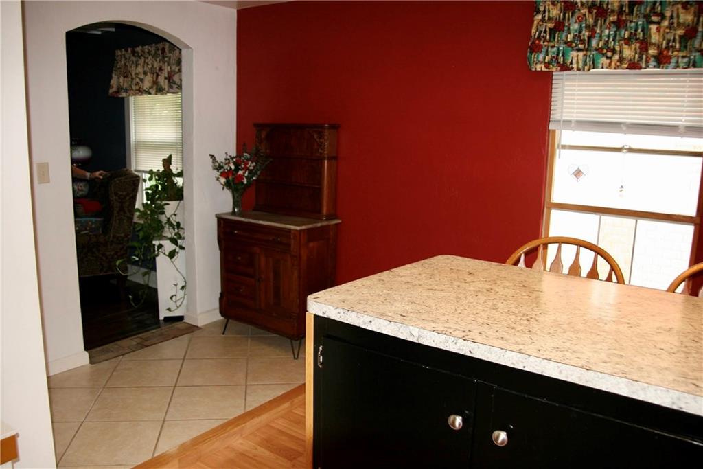 233 East Willock Road Pittsburgh, PA 15227 - Photo 7 of 22 Gallery Image 7