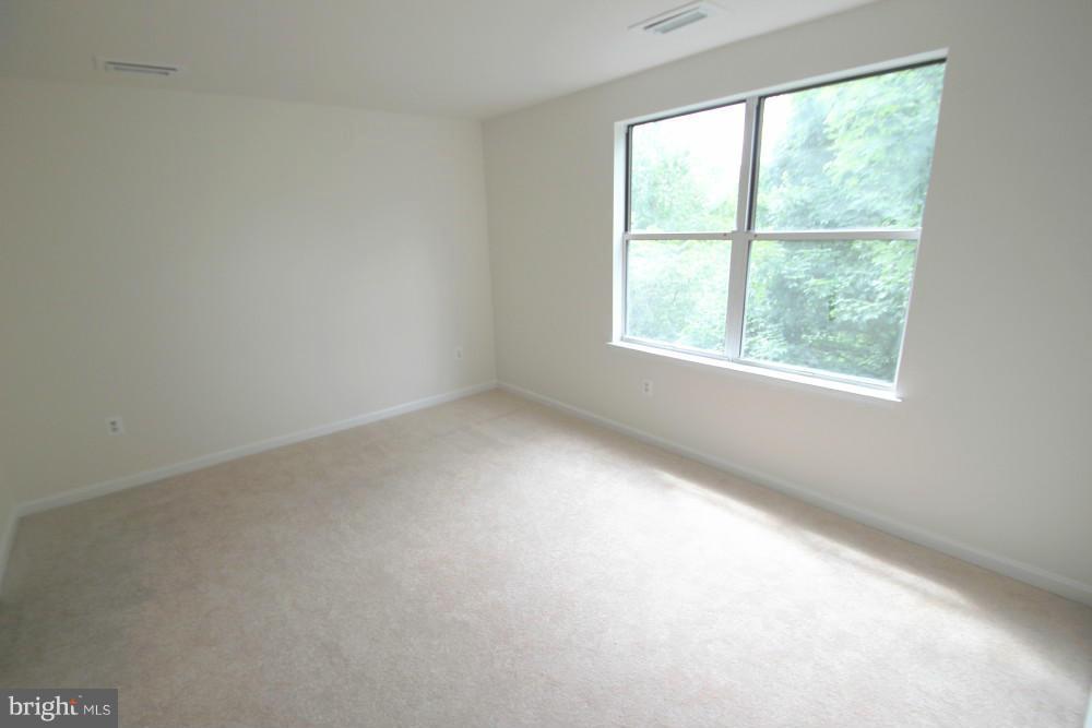 12909 Churchill Ridge Circle, Unit 710 Germantown, MD 20874 - Photo 7 of 12 Bedroom (Master)