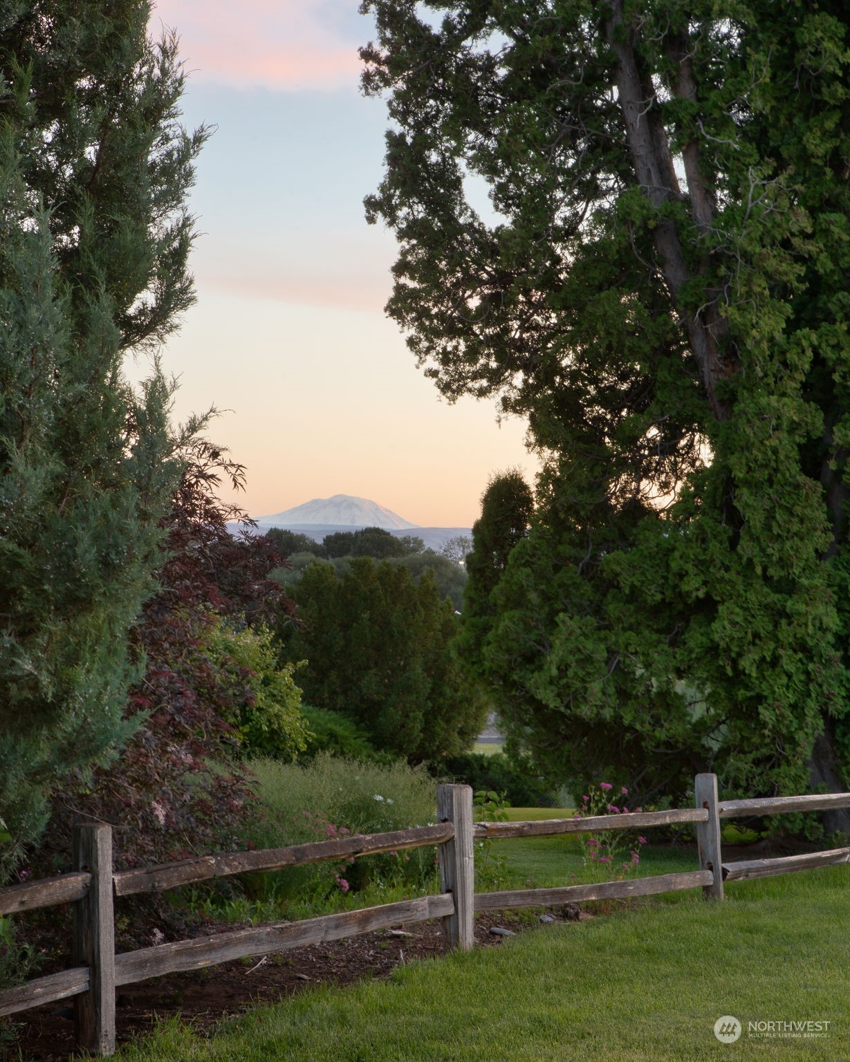 220 Warren Acres Road Yakima, WA 98901 - Photo 12 of 29 Gallery Image 12