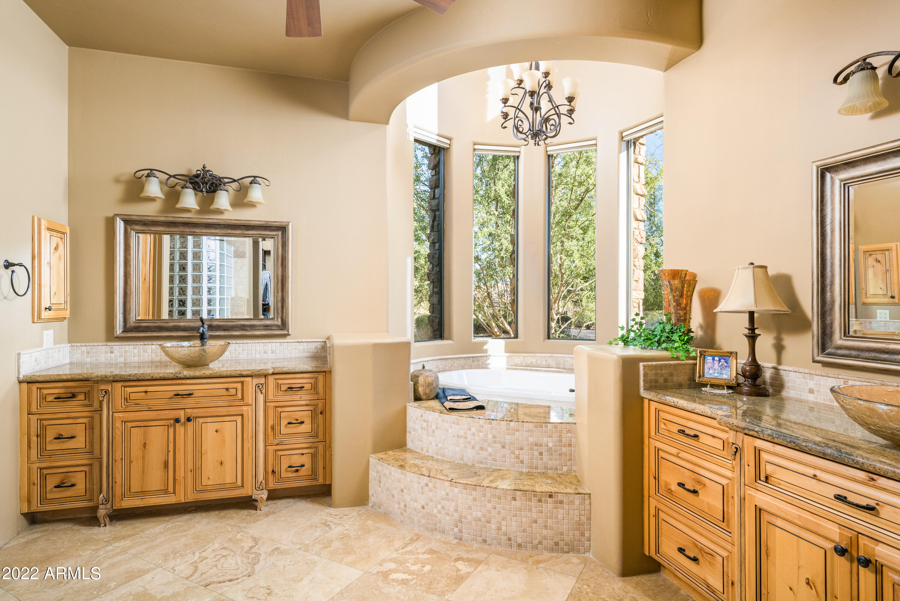 4312 North Pinnacle Ridge Circle Mesa, AZ 85207 - Photo 26 of 49 Owner's Bath