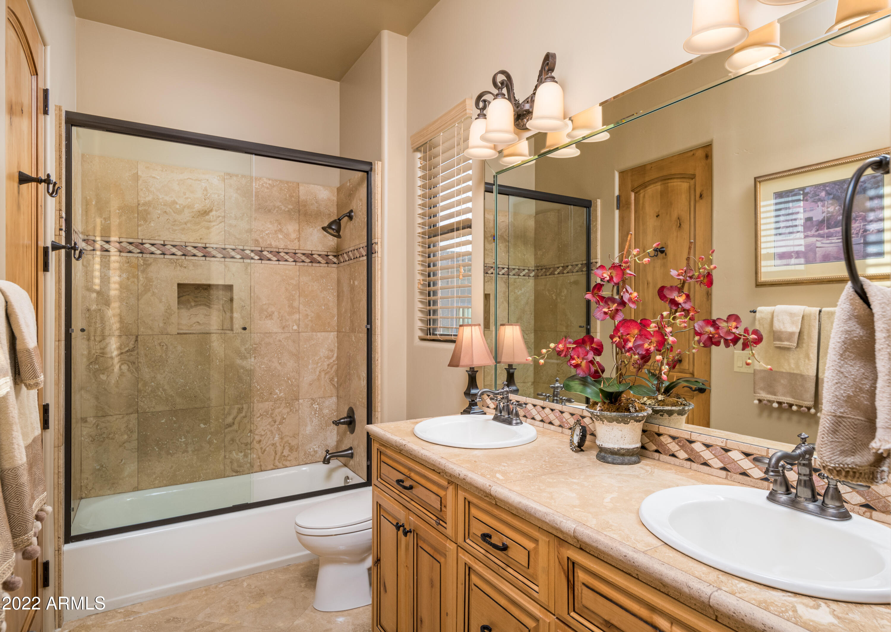 4312 North Pinnacle Ridge Circle Mesa, AZ 85207 - Photo 35 of 49 Jack and Jill Bath