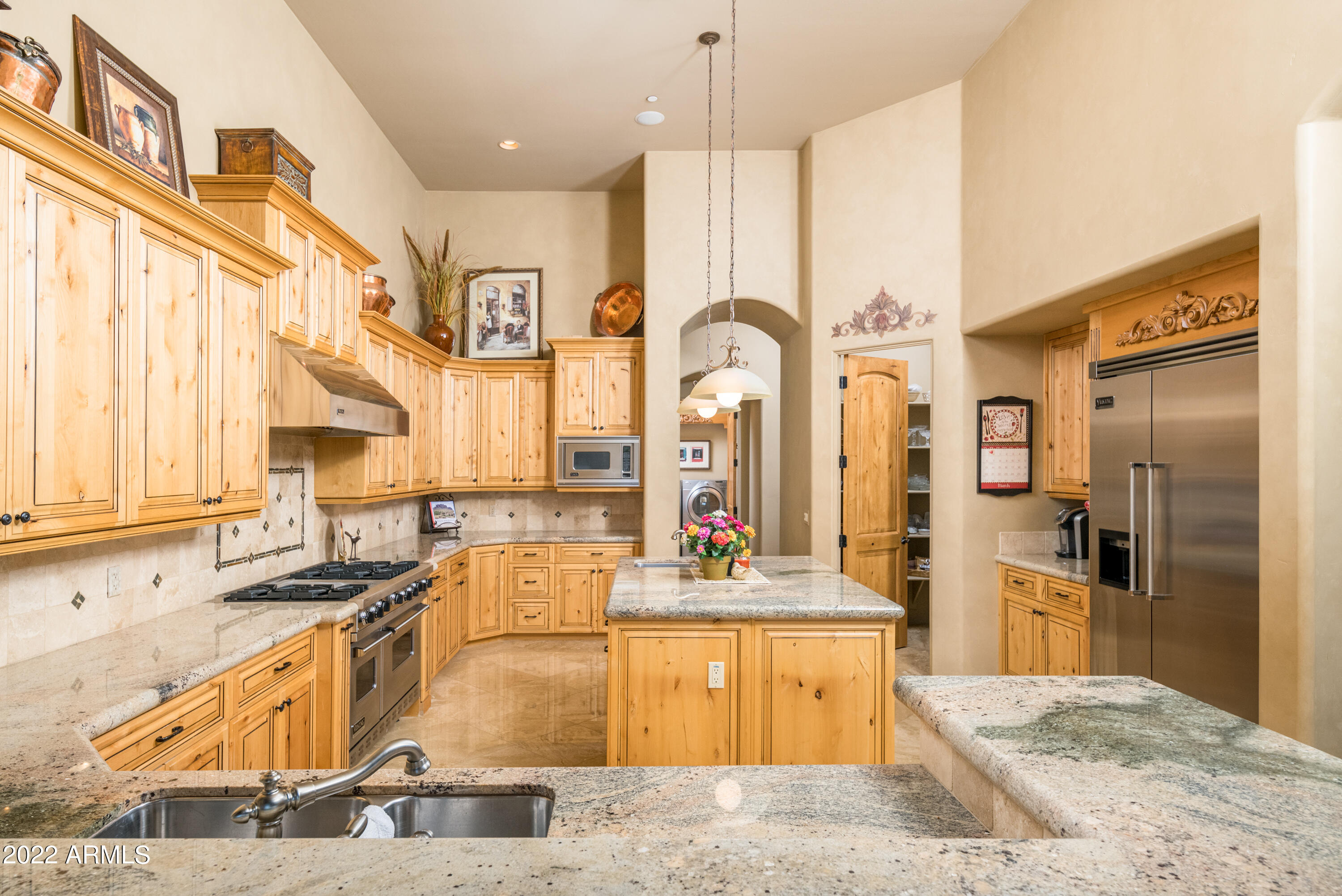 4312 North Pinnacle Ridge Circle Mesa, AZ 85207 - Photo 10 of 49 Granite Counters & Walk-In Pantry