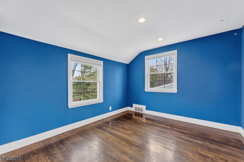 141 Passaic Avenue Summit, NJ 07901 - Photo 15 of 27