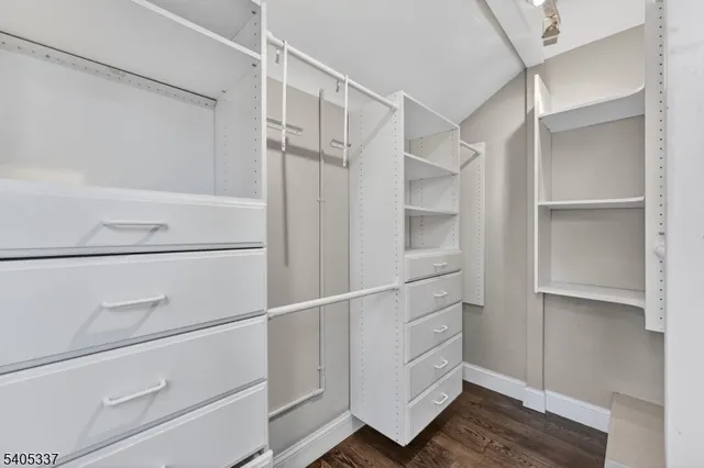 $5,200 | 141 Passaic Avenue, Summit, NJ 07901