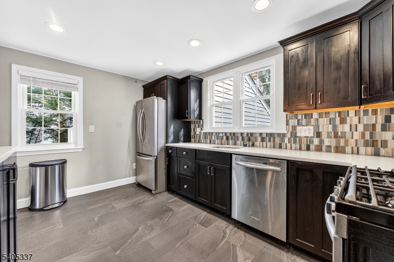 141 Passaic Avenue Summit, NJ 07901 - Photo 7 of 27