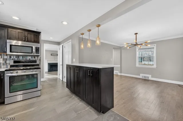 $5,200 | 141 Passaic Avenue, Summit, NJ 07901