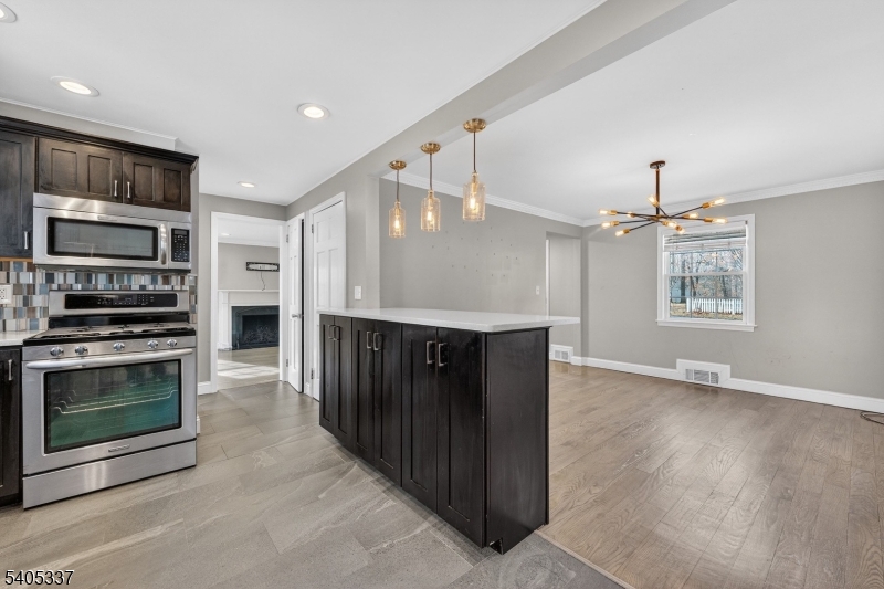 141 Passaic Avenue Summit, NJ 07901 - Photo 8 of 27