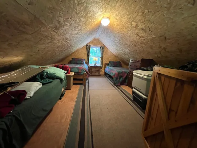 $99,900 | 2 Map Road, Athens, ME 04912