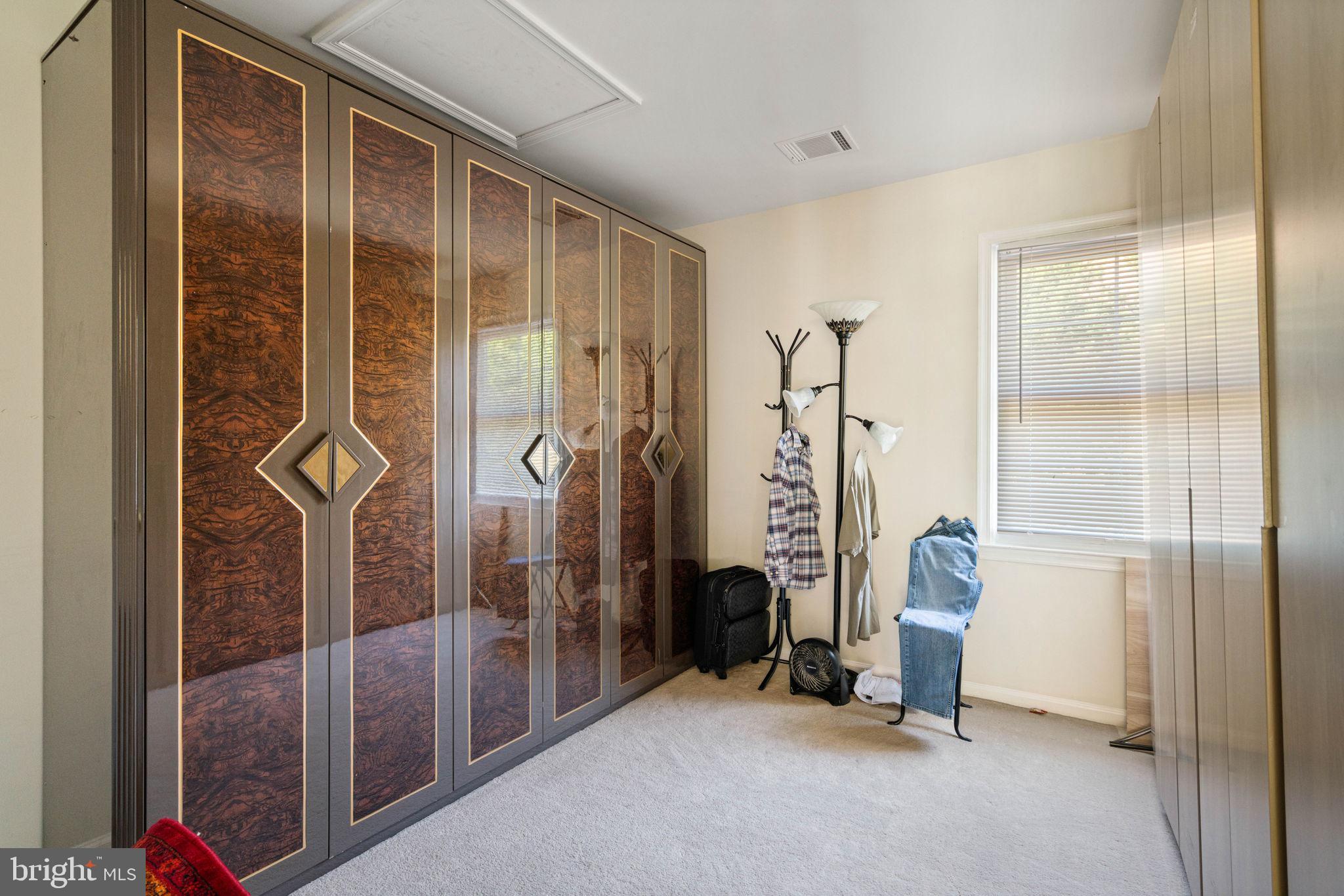 7616 Seabrook Lane Springfield, VA 22153 - Photo 21 of 35 Stylish storage in a cozy space.