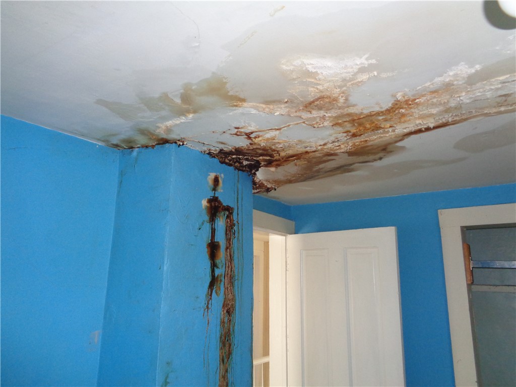 6 East Hazel Street Corning, NY 14830 - Photo 12 of 13