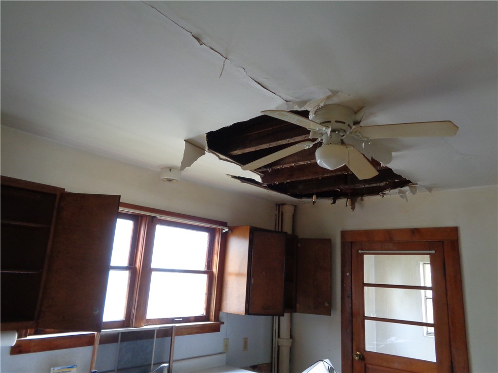 6 East Hazel Street Corning, NY 14830 - Photo 5 of 13