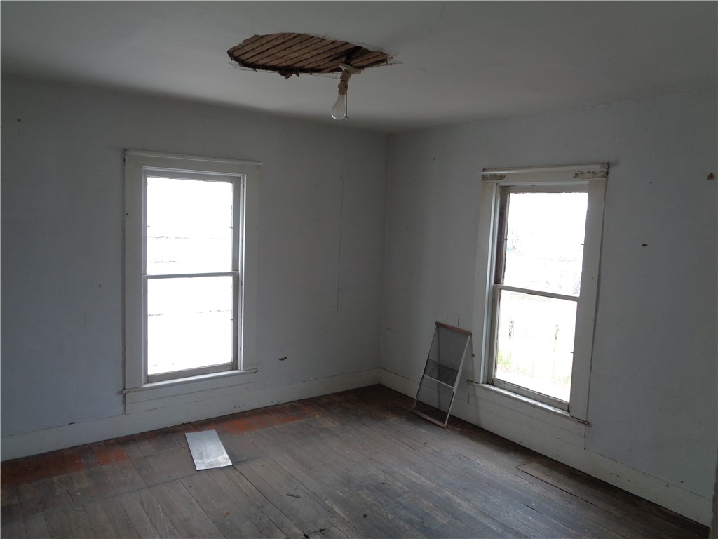 6 East Hazel Street Corning, NY 14830 - Photo 10 of 13