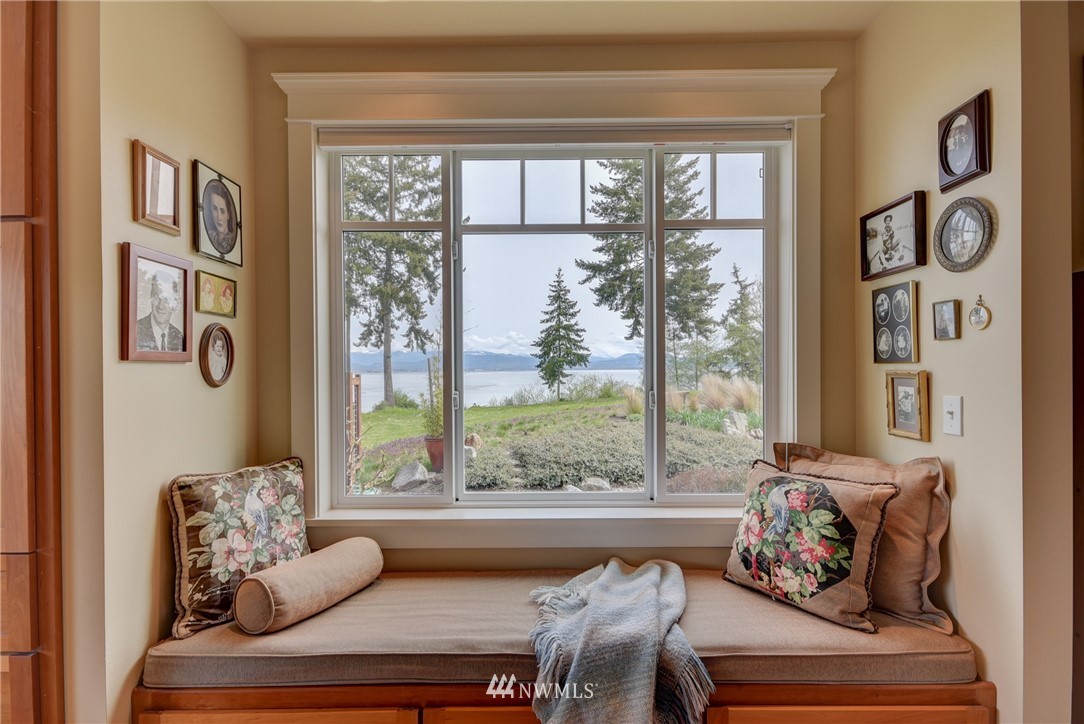 2924 Strawberry Point Road Oak Harbor, WA 98277 - Photo 16 of 25 Gallery Image 16