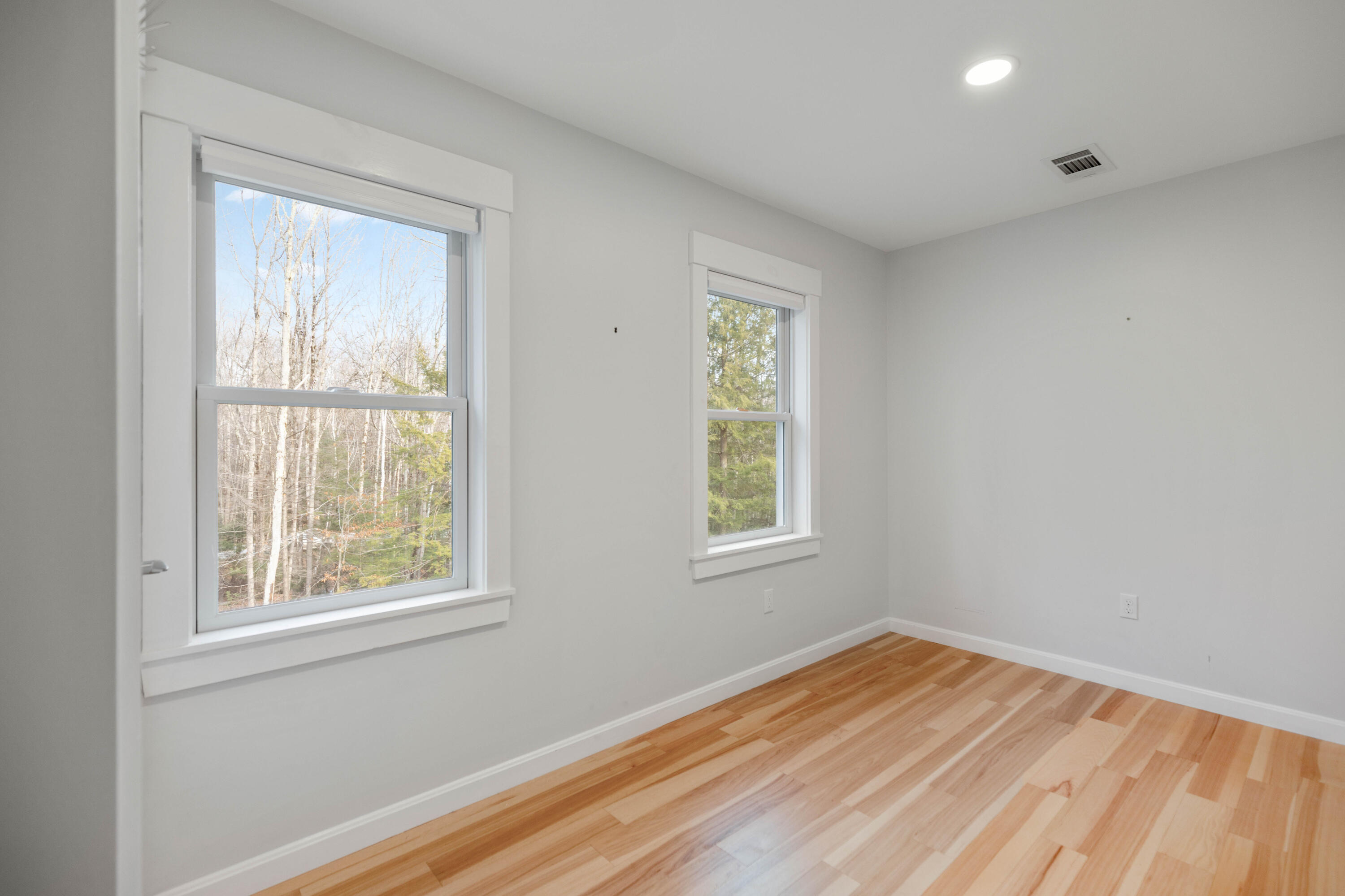 451 Cape Road Raymond, ME 04071 - Photo 32 of 40 BR 1