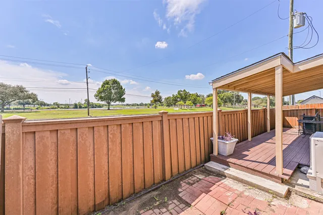 $239,000 | 1726 Village Townhome Drive, Pasadena, TX 77504