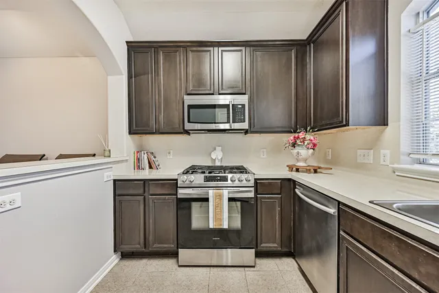 $239,000 | 1726 Village Townhome Drive, Pasadena, TX 77504