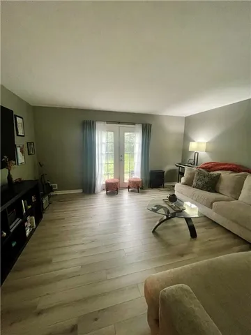 $2,150 | 3098 Mt Read Boulevard, Greece, NY 14616