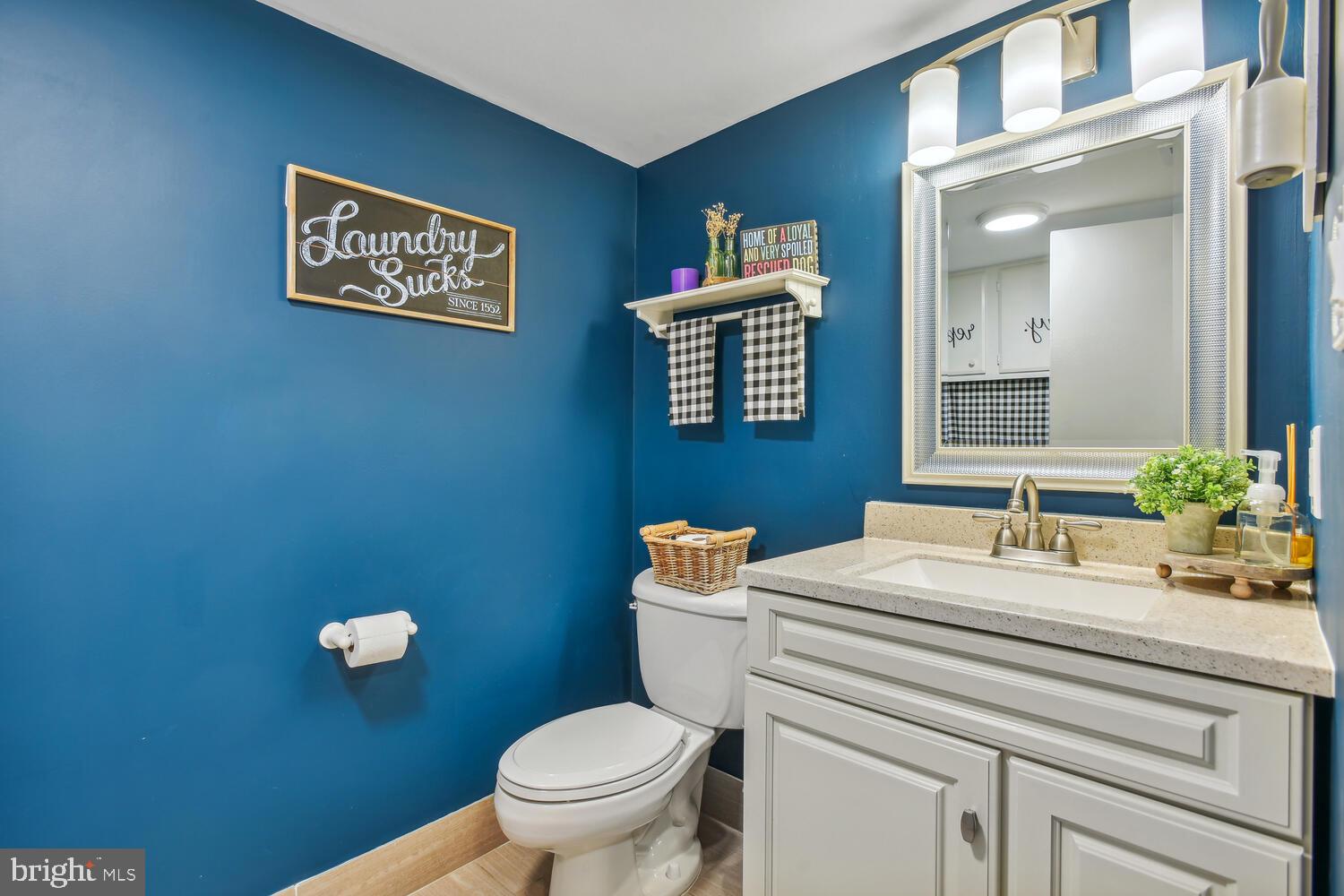 1753 Ivy Oak Square Reston, VA 20190 - Photo 12 of 27 Powder Room