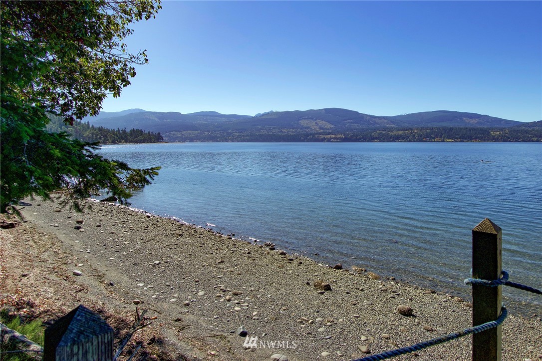 9999 East Sequim Bay Road Sequim, WA 98382 - Photo 6 of 30 Gallery Image 6