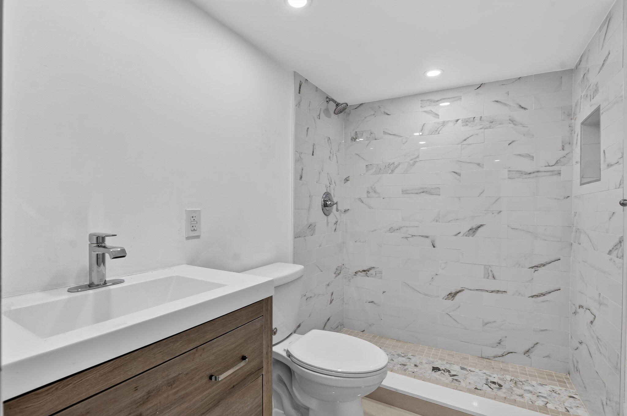 10110 Boca Entrada Boulevard, Unit 305 Boca Raton, FL 33428 - Photo 26 of 33 22-web-or-mls-DSC_2329