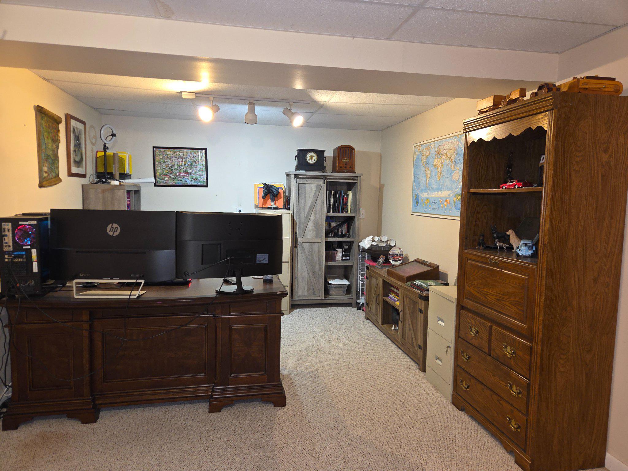 151 Martz Road Sykesville, MD 21784 - Photo 51 of 74 Large home office.
