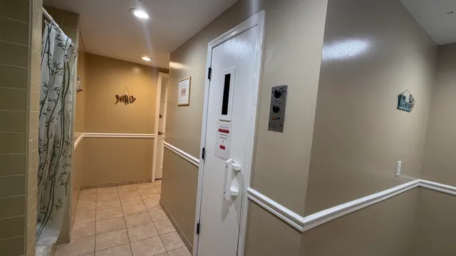 $139,888 | 1560 Northeast 12th Terrace, Unit D9, Jensen Beach, FL 34957