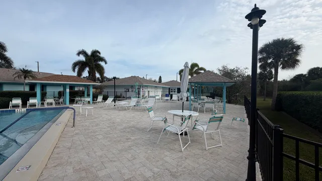 $139,888 | 1560 Northeast 12th Terrace, Unit D9, Jensen Beach, FL 34957