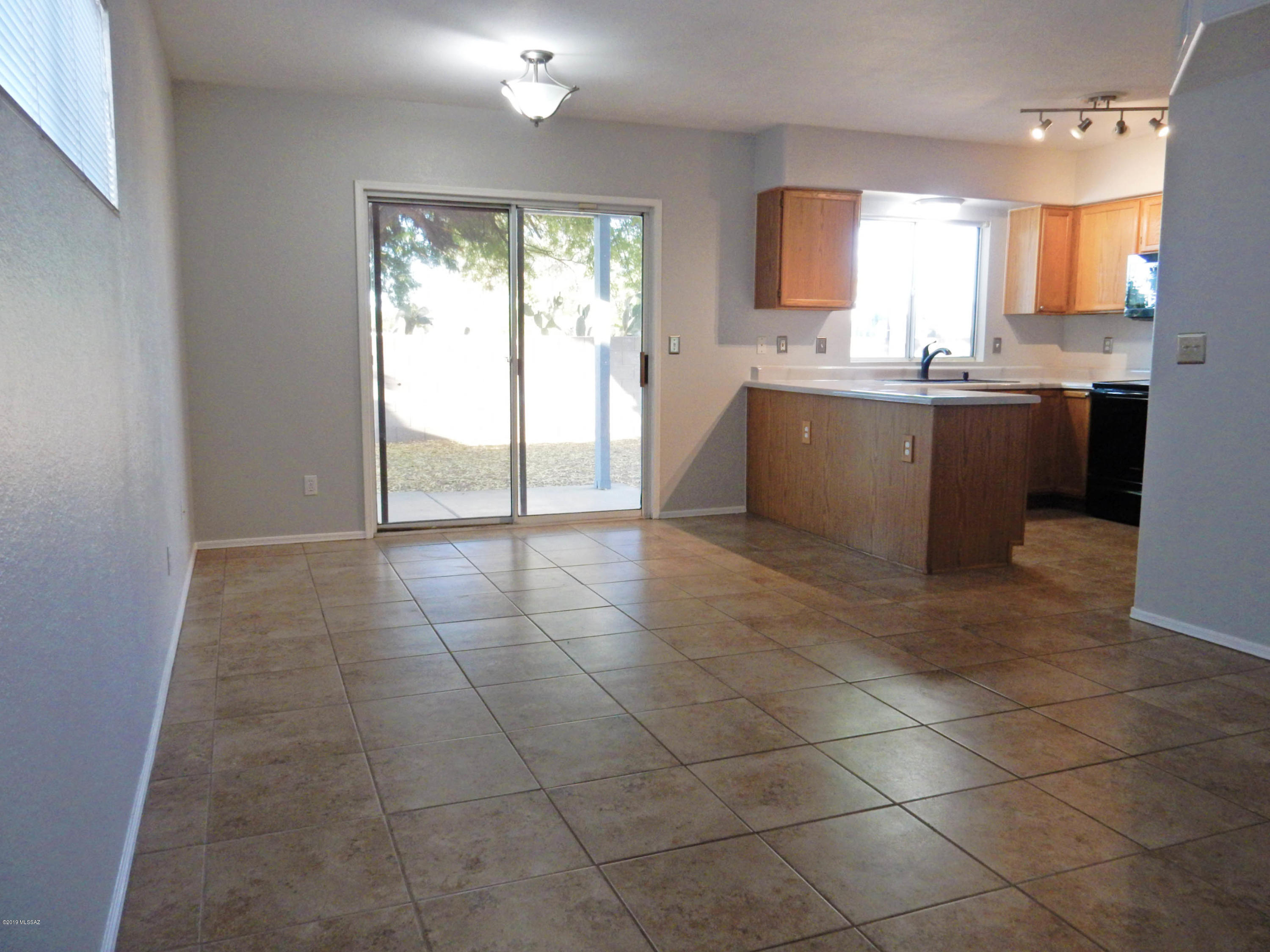 4313 West Bunk House Road Tucson, AZ 85741 - Photo 14 of 33