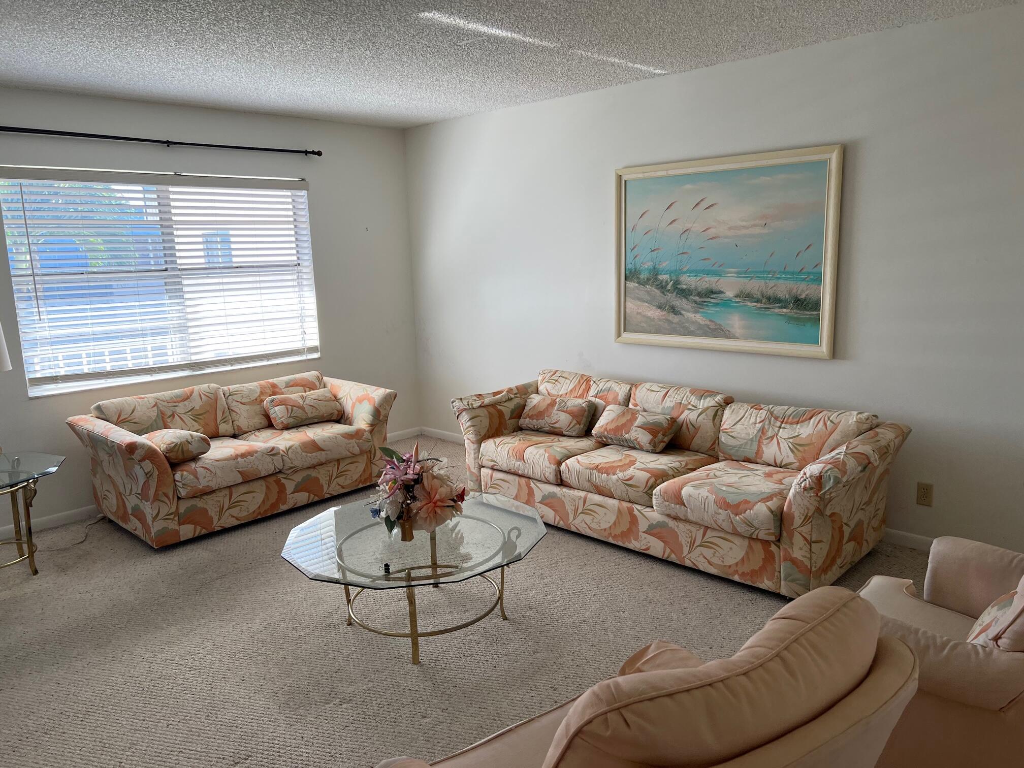 651 Normandy Lane Delray Beach, FL 33484 - Photo 3 of 16 IMG_0811