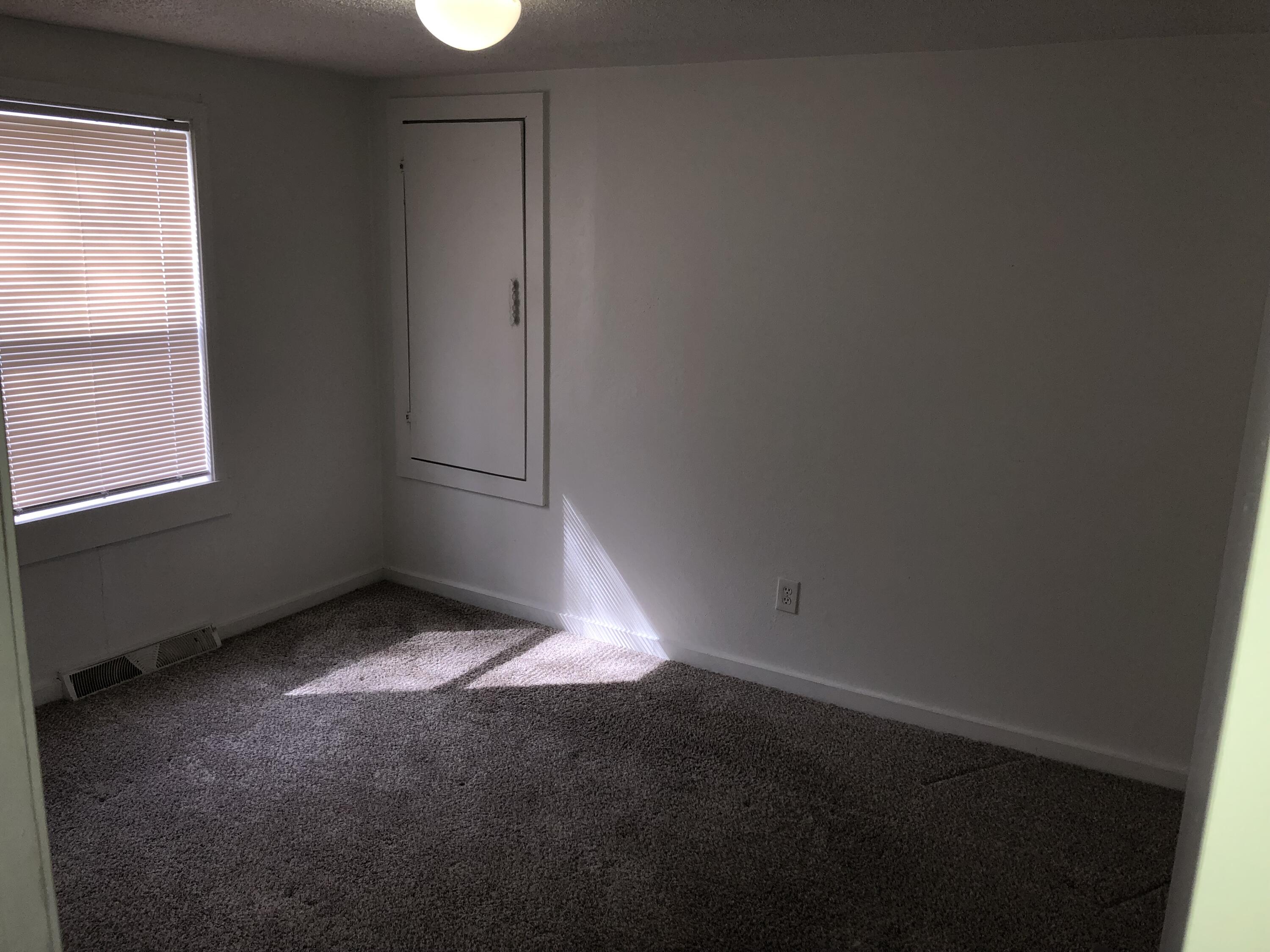 3548 Fieldtree Road Benton Harbor, MI 49022 - Photo 11 of 19 IMG_2371