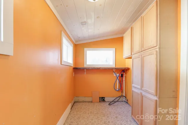 $370,000 | 1108 Jenkins Valley Road, Alexander, NC 28701