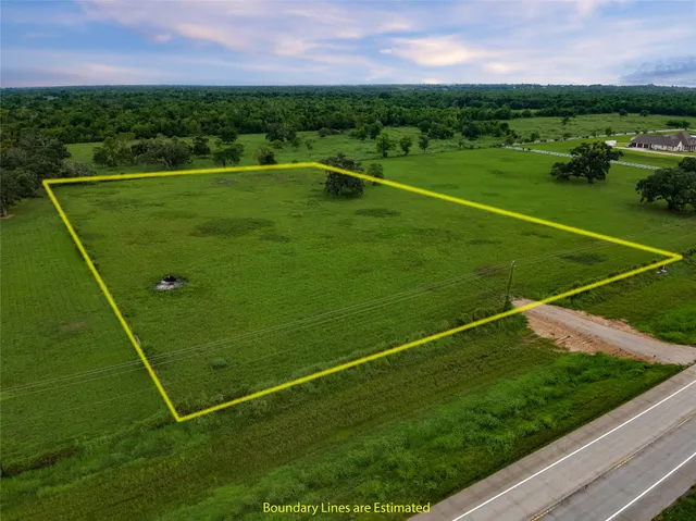 a bird view of water fountain